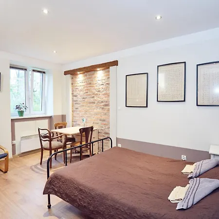 29 Avenue * クラクフ